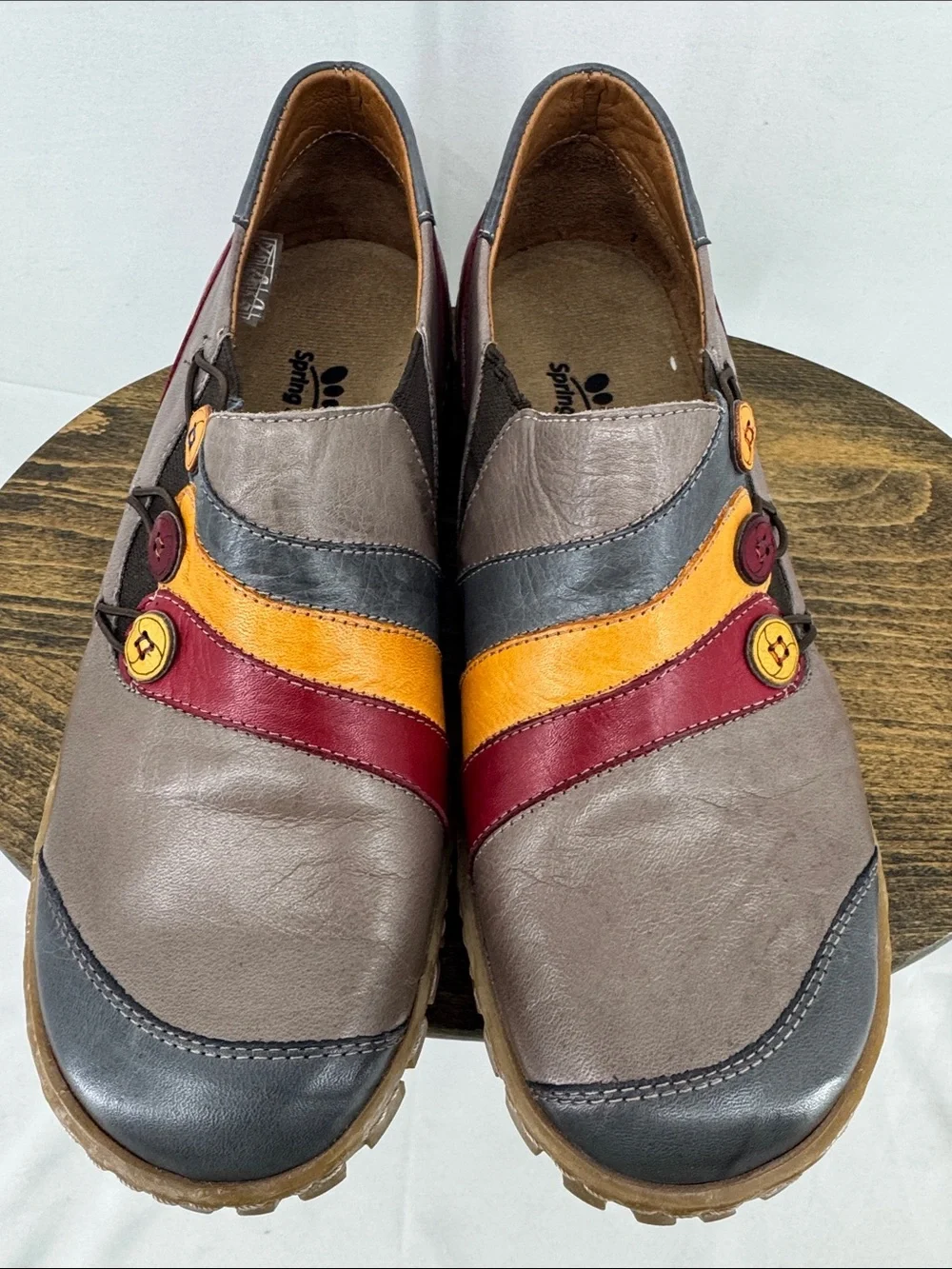 Spring Step Womens Neeta Slip-on Leather Shoes, Brown w/ Red & Yellow, sz 37